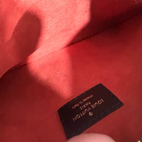 Louis Vuitton Coussin BB Embossed Bag with Gold Chain - Picture 12 of 12